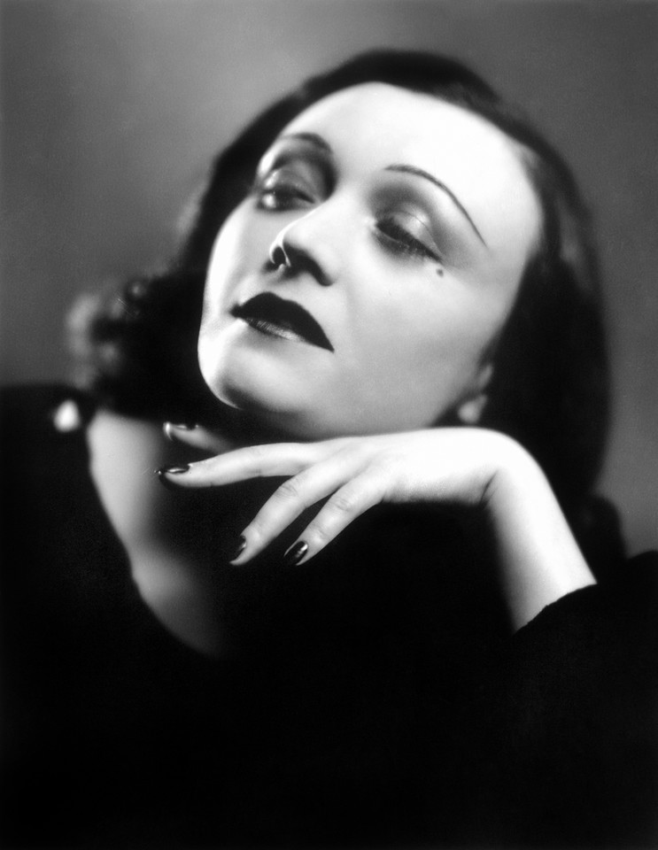 Pola Negri