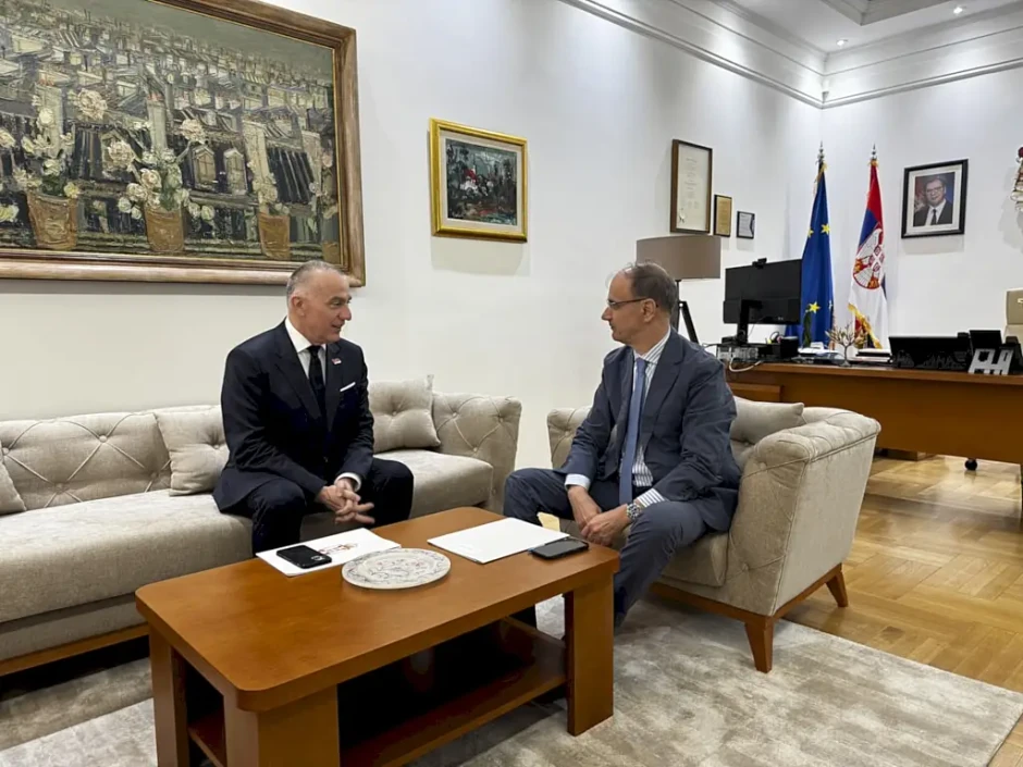 Macut nastavio konsultacije sa ministrima