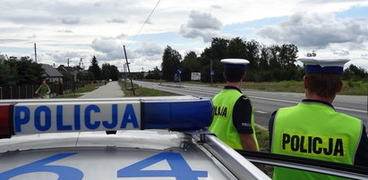 Pijana matka do policjantów: może seks?