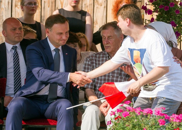 Prezydent Andrzej Duda podczas wizyty w Zochcinie