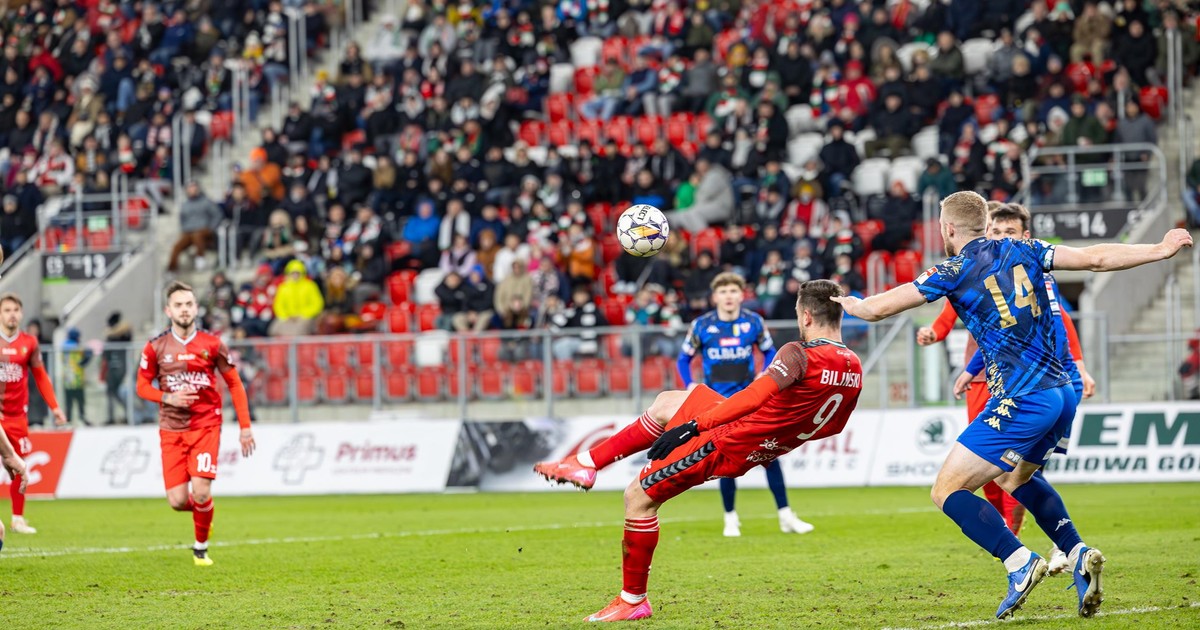 Bajeczny gol na polskim stadionie! Tak zapewnił zwycięstwo w ostatnich minutach [WIDEO]