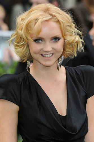 Lily Cole na premierze 'Królewny Śnieżki i Łowcy' w Londynie – maj 2012