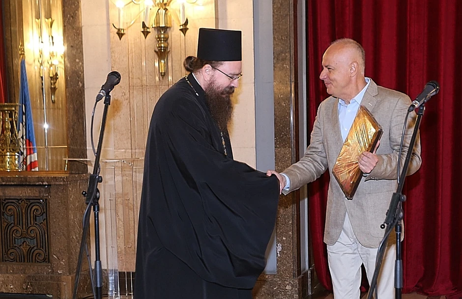 Arhimandrit Nikanor i Zoran Radojičić