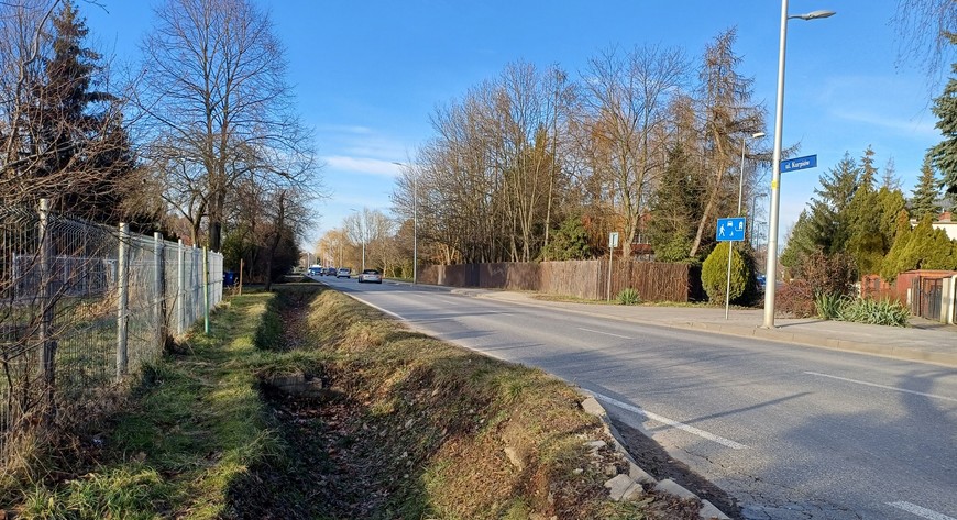 Przy ulicy Kurpiów w tym roku powstanie nowy chodnik