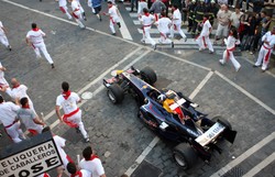 Śmiałkowie uciekali przed bolidami Formuły 1