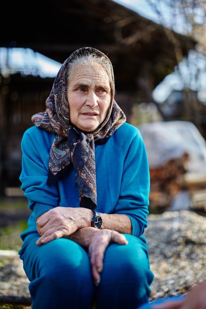 Skoro sve žene, bez obzira na zdravstveno stanje, obavljaju kućne poslove