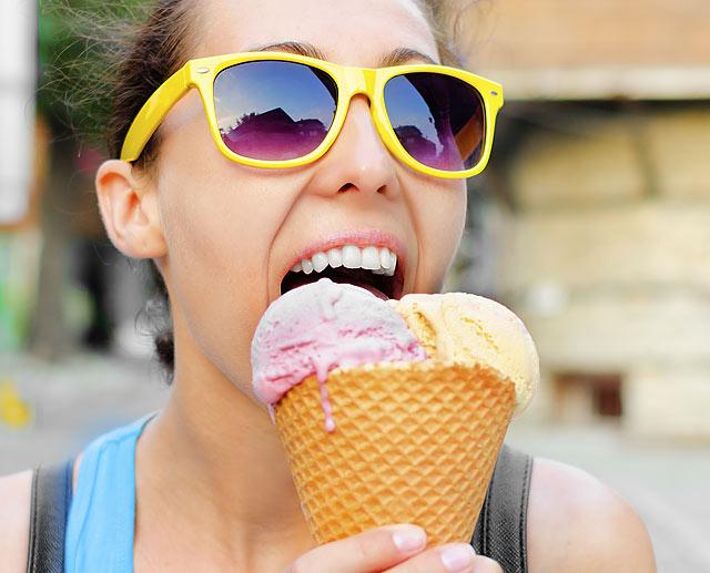 Egész életedben rosszul etted a fagylaltot. Így a helyes