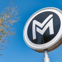 Metró gázolt el egy fiatal nőt a Nagyvárad térnél