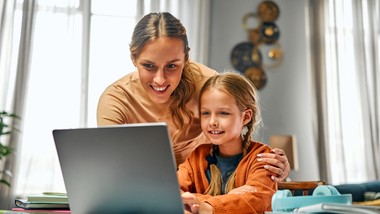 cyberprzemoc wśród uczniów. gdy hejt w sieci nie kończy się po wyjściu ze szkoły