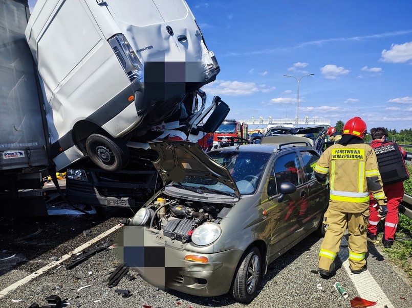 Wypadek na trasie S8 w Niegowie