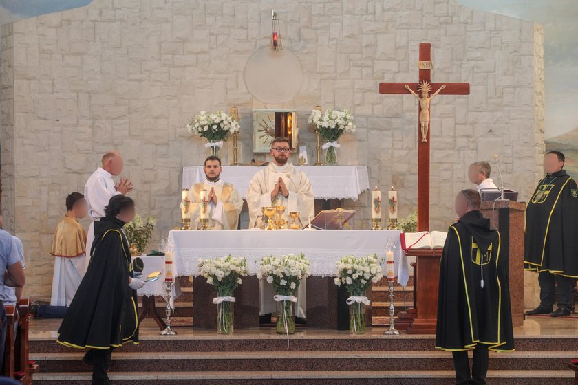 Przejmujące sceny w Grodzisku Mazowieckim. Msza święta w intencji Dawidka