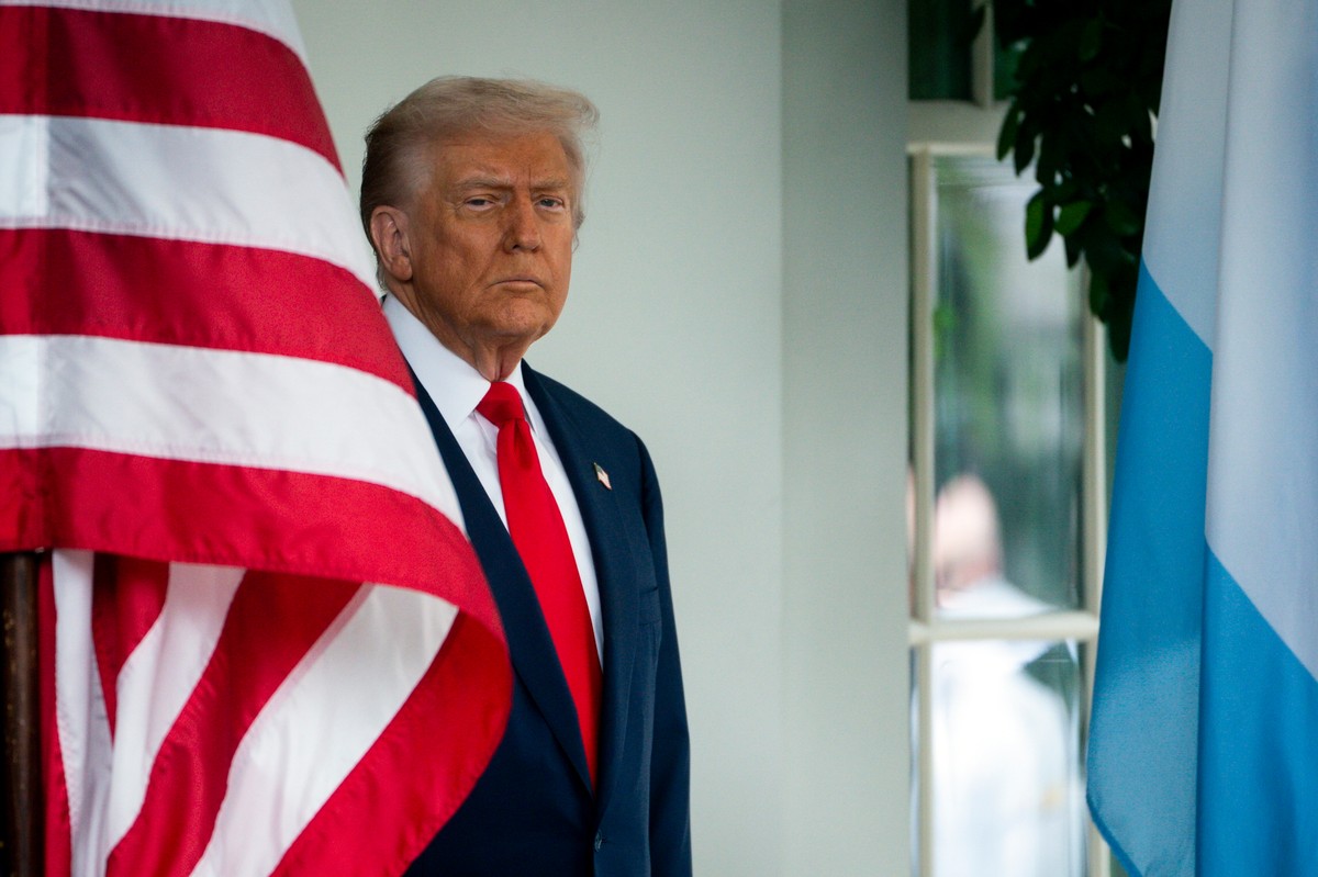 Donald Trump grozi Hiszpanii cłami. "Brak szacunku"