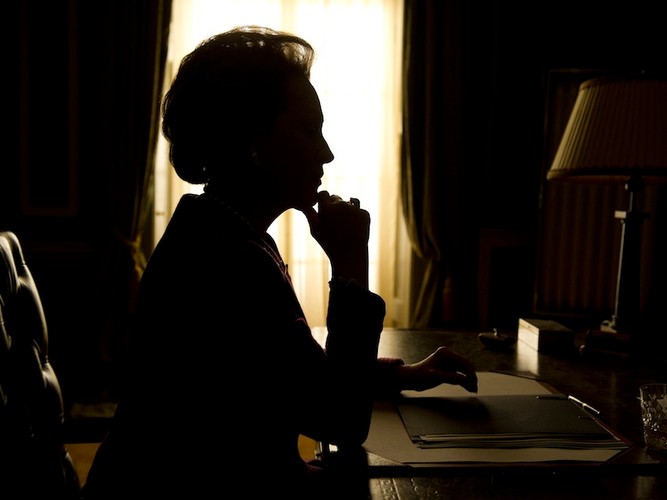 Streep zagrała jedną z najbardziej wpływowych postaci współczesnego świata, byłą premier Wielkiej Brytanii – Margaret Thatcher