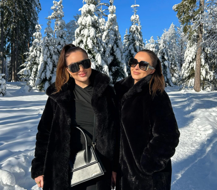 Sesterské a spevácke duo Twiins.
