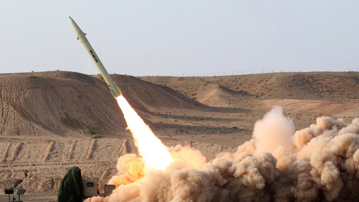 Iranska balistička raketa Fateh-110