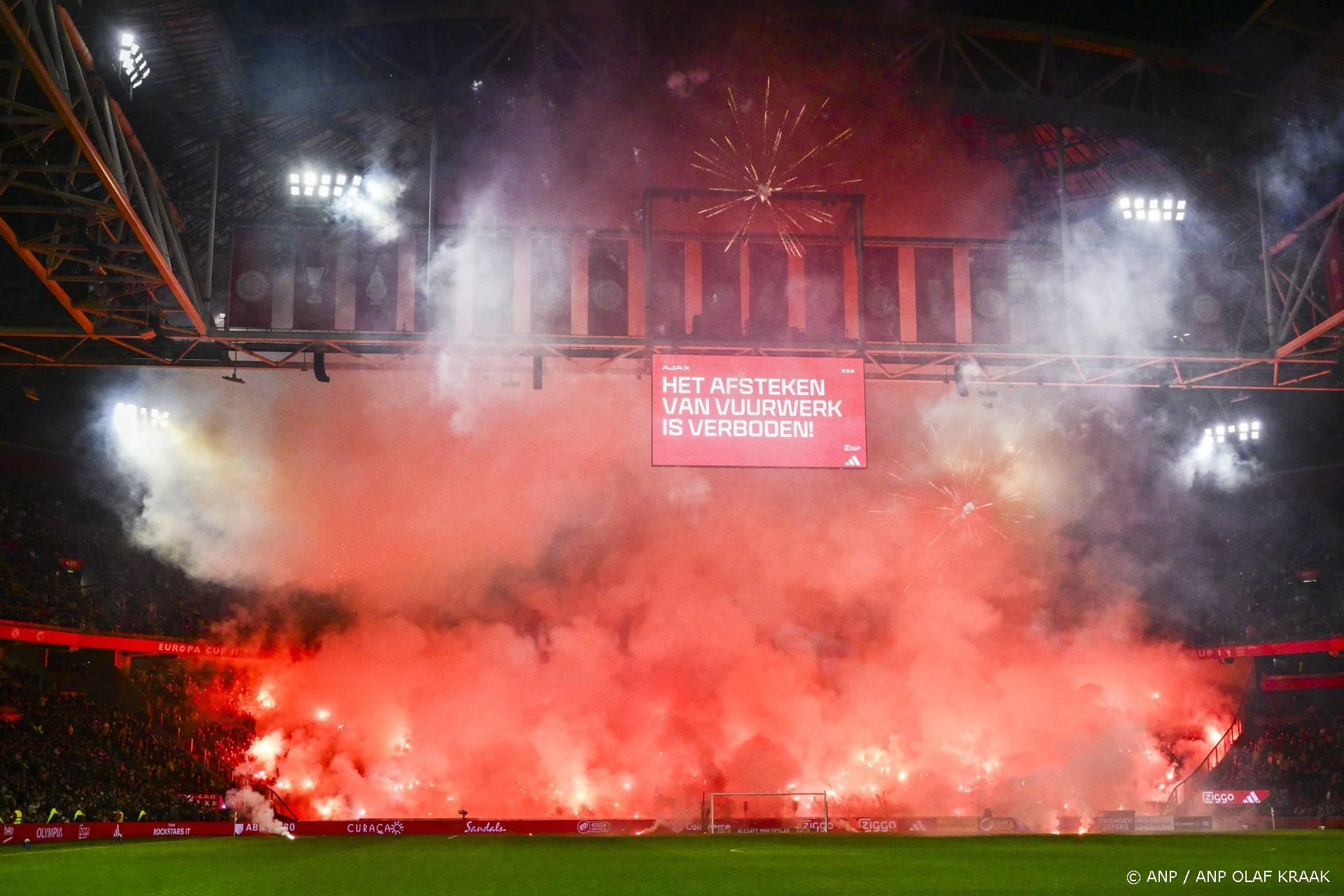 Opnieuw vuurwerk in de Arena: Nijhuis breekt Ajax-Groningen definitief af