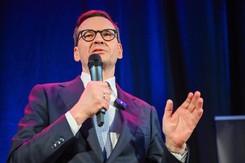 Morawiecki: Niemcy wcisnęły Polsce ponad 10 tys. migrantów