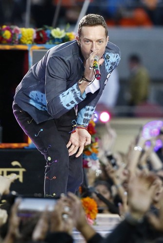 Chris Martin na Super Bowl 2016