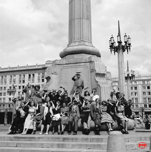 Warszawa 30 czerwca 1954, fot. PAP/Zdzisław Wdowiński