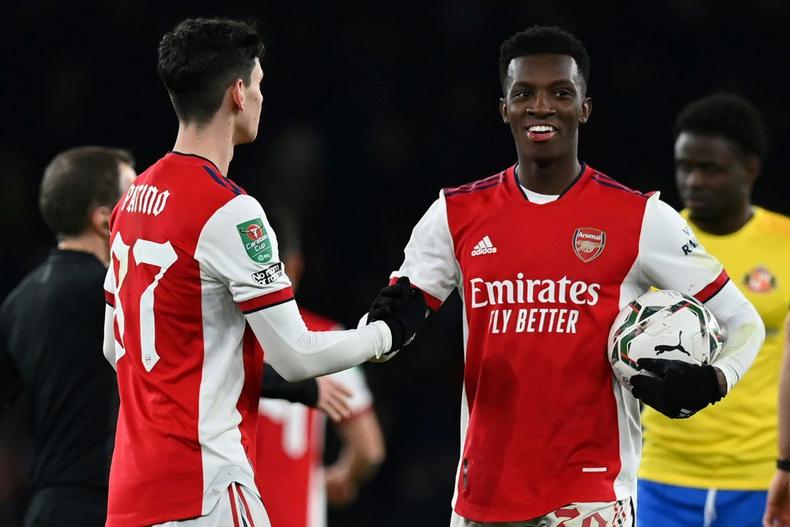 Eddie Nketiah (right) scored a hat-trick as Arsenal beat Sunderland 5-1