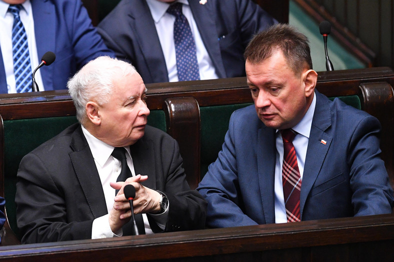 Jarosław Kaczyński i Mariusz Błaszczak, listopad 2022 r.