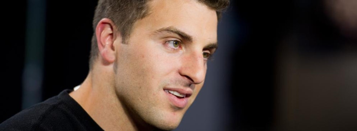 Brian Chesky (na zdjęciu), Joe Gebbia i Nathan Blecharczyk, twórcy niewielkiej firmy AirBnB rzucili wyzwanie sieciom hotelowym