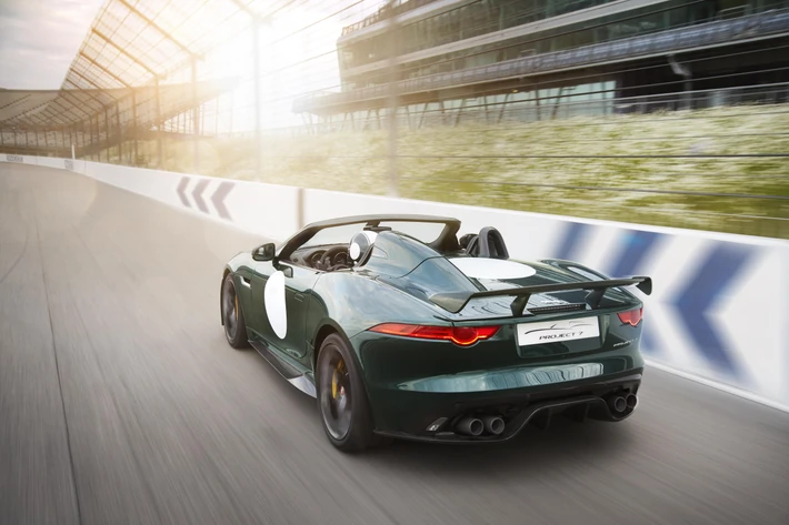 Jaguar F-TYPE Project 7