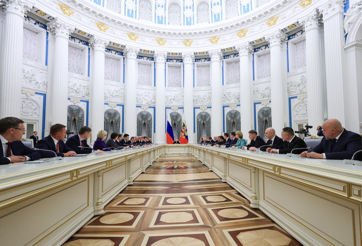 Spotkanie prezydenta Rosji Władimir Putin z nowym gabinetem rządu Rosji