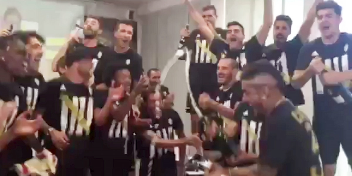 Juventus Turyn świętował mistrzostwo Włoch. Lał się alkohol!