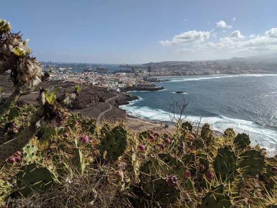 La Isleta. Widok na Las Palmas de Gran Canaria ze wzgórza La Cruz. Gran Canaria.