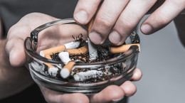 Rak płuc nie ma związku z paleniem papierosów? Nowe ustalenia onkologów zaskakują