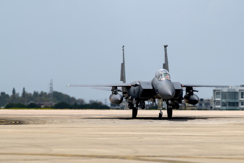 Na świecie nadal użytkowane są setki samolotów F-15, a w produkcji jest obecnie najnowszy wariant maszyny - F-15EX Eagle II.