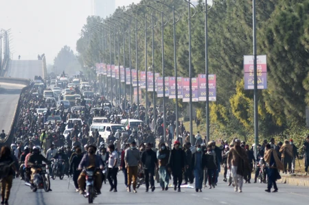 Sukobi u Pakistanu između pristalica Imrana Kana i snaga bezbednosti, marš na Islamabad