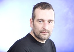 Komiks: Antologia "Relaxu”, "Batman" i "Morze po kolana"