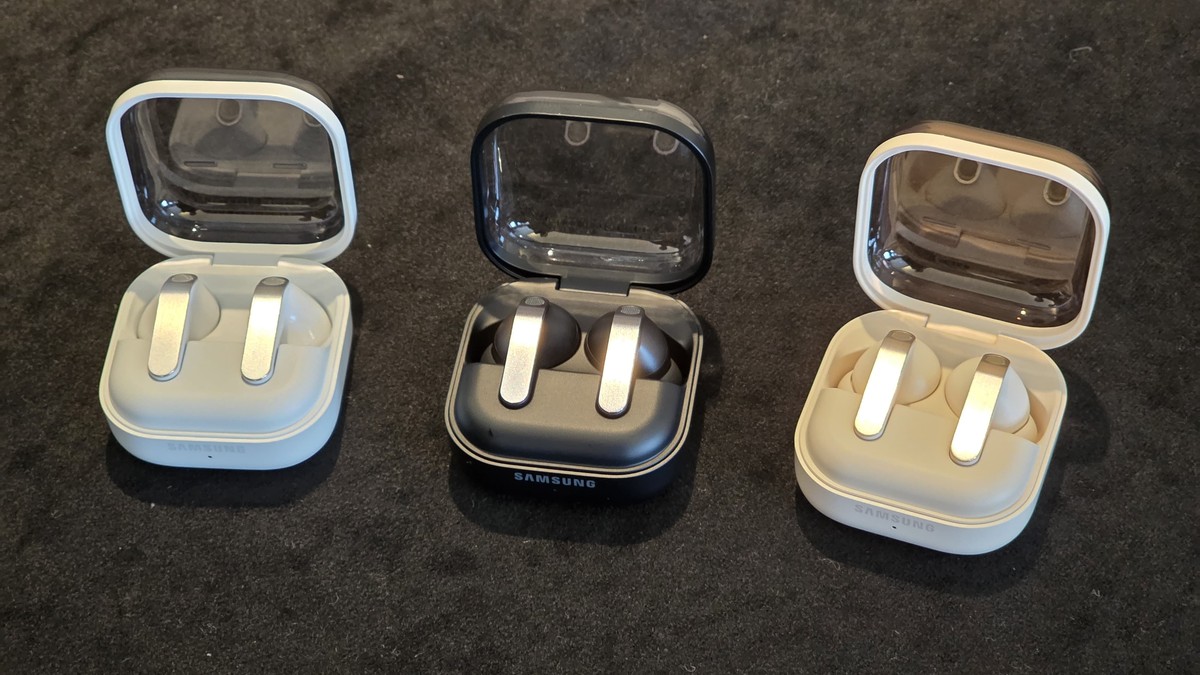 Galaxy Buds4 i Galaxy Buds4 Pro