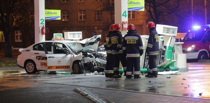 Nietrzeźwa nastolatka kierowała taksówką i spowodowała groźny wypadek!