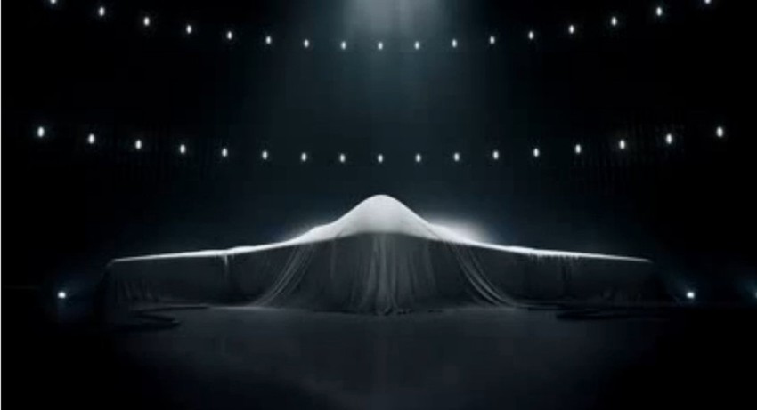 Bombarder dalekog dometa