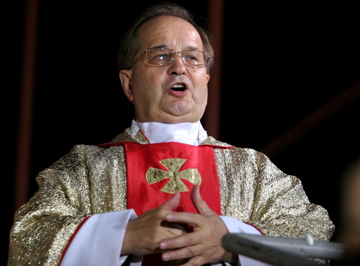 O. Rydzyk mobilizuje. To walka o Polskę