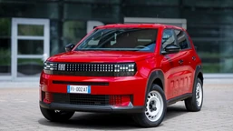 nowy fiat trzęsie rynkiem. ma silnik 1.2 i spala 5,4 l/100 km. cena?