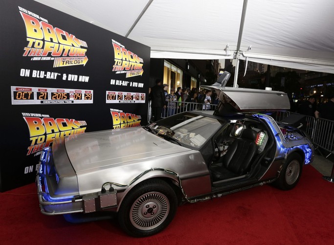 Samochód z przyszłości, czyli słynny DeLorean DMC-12