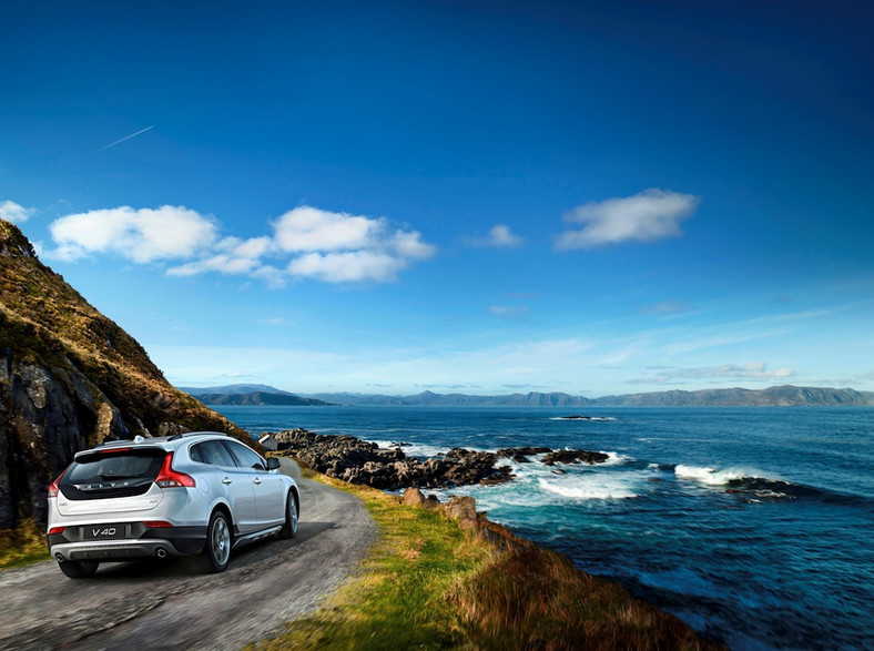 Volvo-V40-cross-country-Ocean-Race