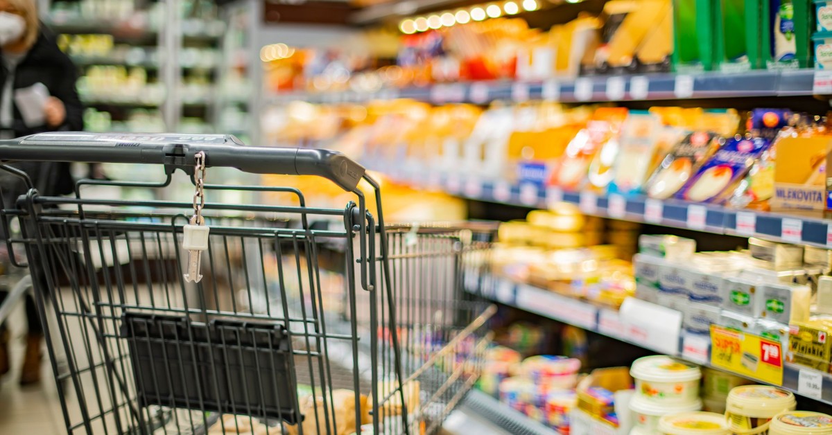 Czy sklepy będą otwarte 10 listopada 2025? Czy zrobimy zakupy tego dnia?