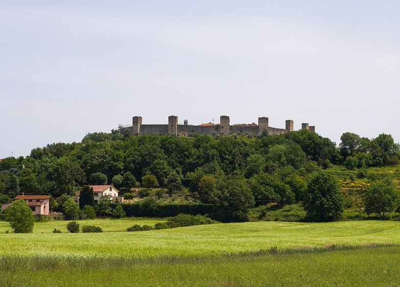 Widok na Monteriggioni, Źródło: WikiRomaWiki, Wikimedia