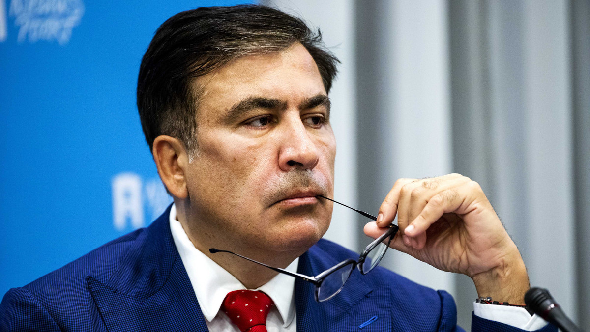 Zarówno w Kijowie, jak i w Tbilisi walczę z podobnymi siłami – oligarchią. Mam bardzo długą listę wrogów. Na jej czele jest Władimir Putin - mówi w wywiadzie dla "Rzeczpospolitej" były prezydent Gruzji i były gubernator obwodu odeskiego na Ukrainie Micheil Saakaszwili. W rozmowie opowiedział też, że z Odessy wygnano go przy pomocy mafii, której "zielone światło" do działań miał dać Petro Poroszenko.