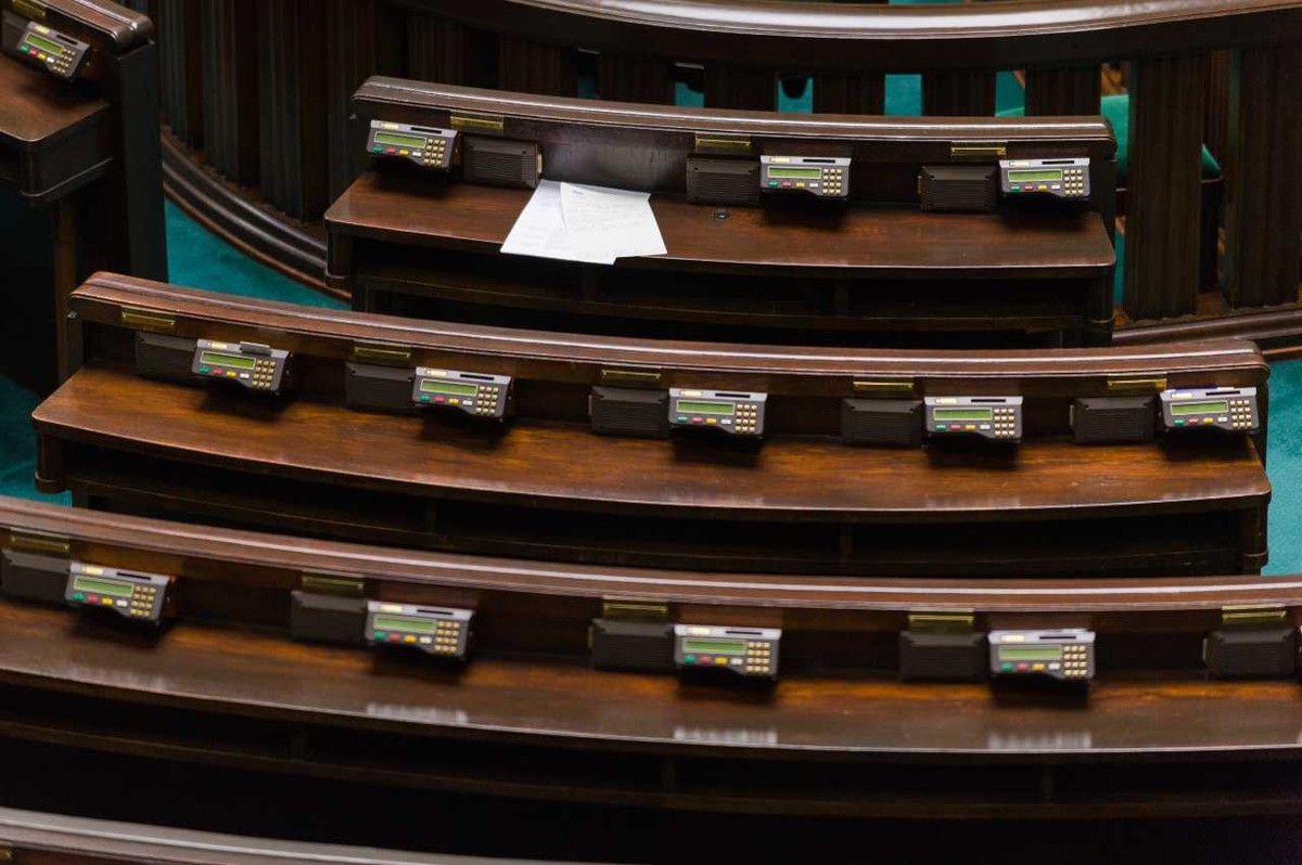 Gorący dzień w Sejmie. Ustawa o SN i Kodeks wyborczy... [RELACJA NA ŻYWO]