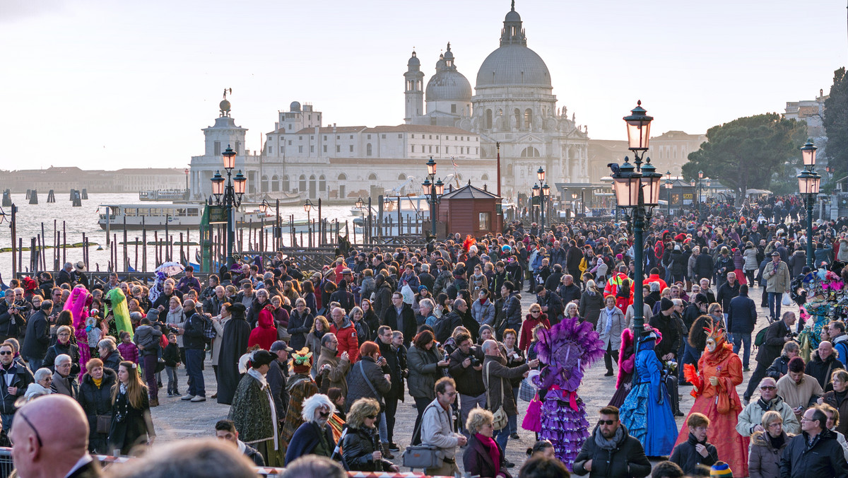 Burmistrz Wenecji uspakaja turystów przed wprowadzeniem opłat za wstęp do miasta