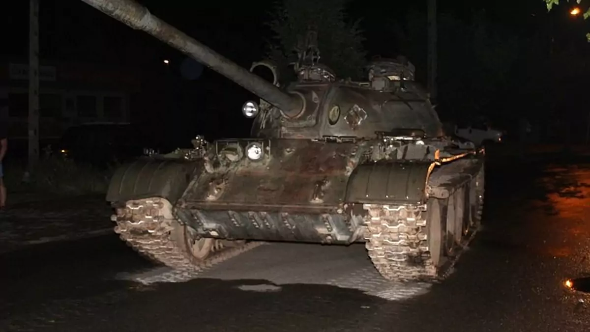 T55 na ulicach Pajęczna