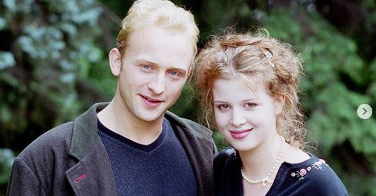 Borys Szyc z kolegami z branży na zdjęciach sprzed lat Dawno się tak