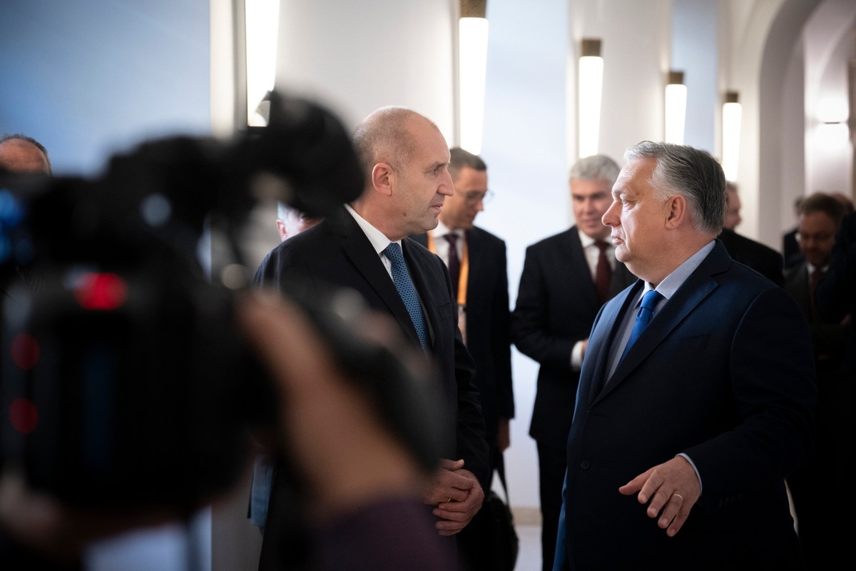 Prezydent Bułgarii Radew spotkał się z premierem Węgier, podczas wizyty w Budapeszcie