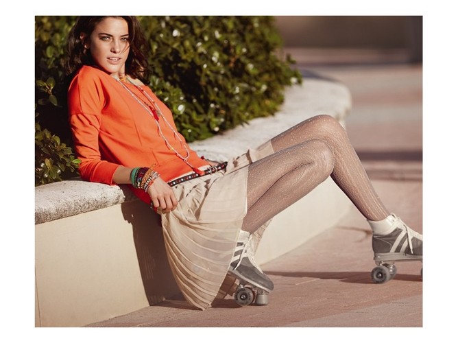 Alejandra Alonso w kampanii Calzedonia